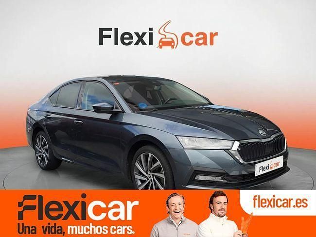 Gris Usado 2021 Skoda Octavia Ambition Berlina | 19.490 € (Super precio) - Imagen 1/4