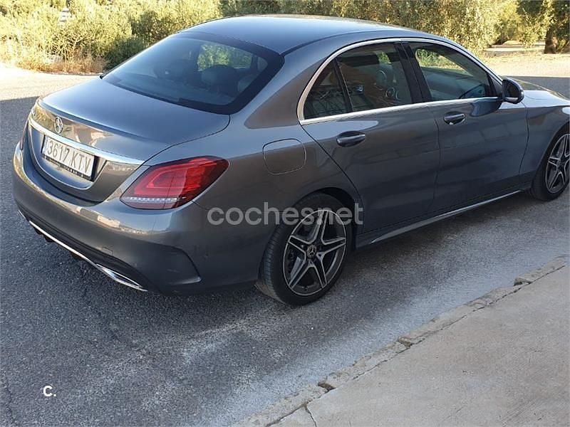 Usado Mercedes C200 136 CV (100 kW) 2019 Gris / plata Berlina