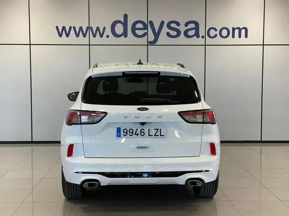 Usado Ford Kuga ST-Line 120 CV (88 kW) 2022 Blanco SUV