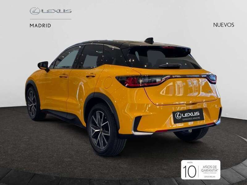 Nuevo Lexus LBX 136 CV (100 kW) 2025 Amarillo SUV