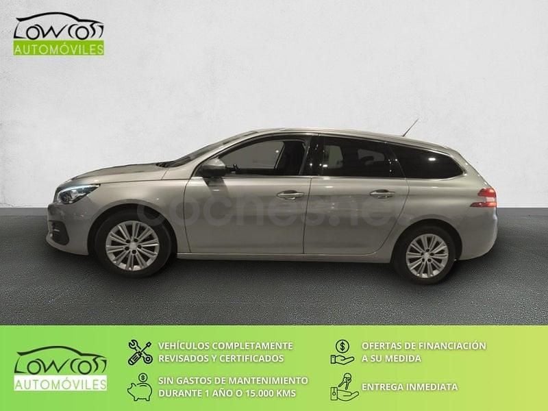 Usado Peugeot 308 SW Allure 130 CV (95 kW) 2020 Gris / plata Familiar