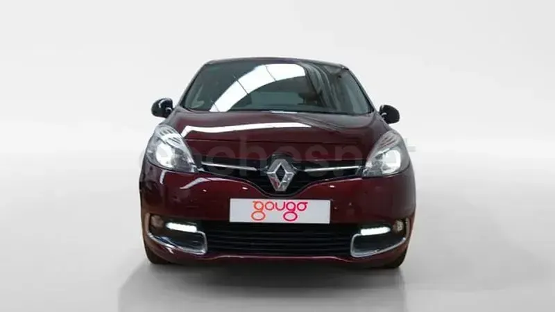 Usado Renault Scénic LIMITED 130 CV (95 kW) 2014 Violeta / lila Monovolumen