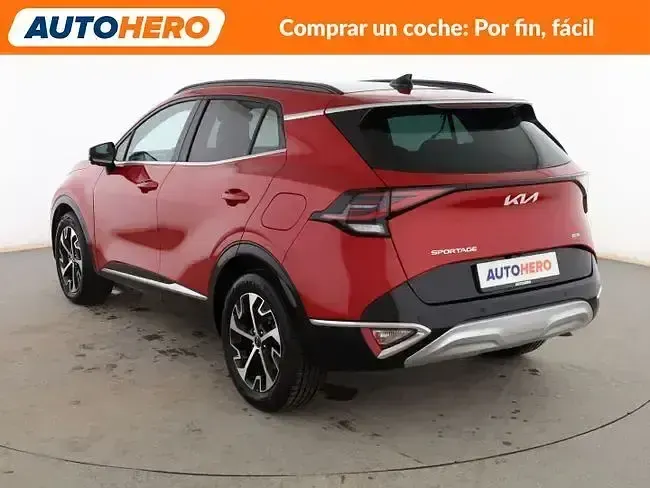 Usado Kia Sportage 230 CV (169 kW) 2022 Rojo SUV
