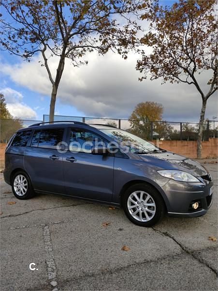 Usado Mazda 5 Style 115 CV (84 kW) 2010 Gris / plata Monovolumen