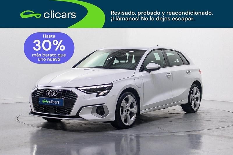 Usado Audi A3 Sportback e-tron Advanced 150 CV (110 kW) 2022 Blanco Utilitario