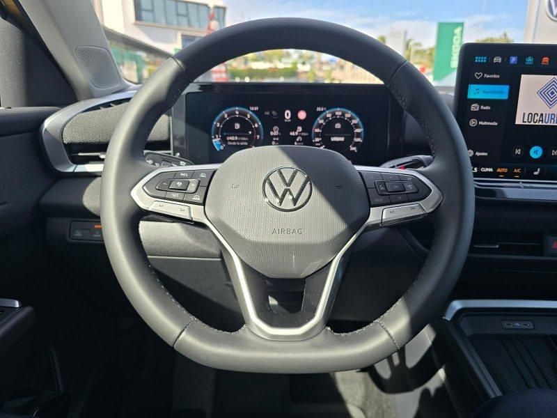 Nuevo VW T-Roc Life 150 CV (110 kW) 2025 Amarillo canario con techo negro SUV