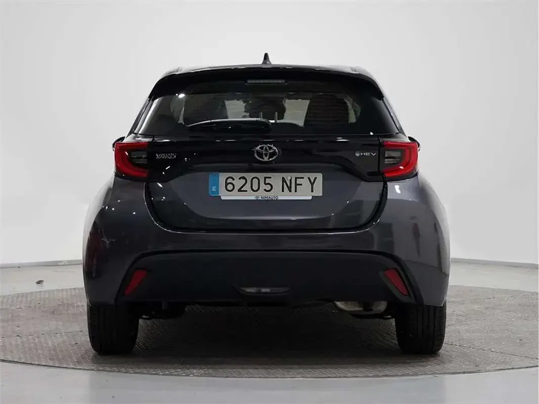 Usado Toyota Yaris Active 116 CV (85 kW) 2025 Utilitario
