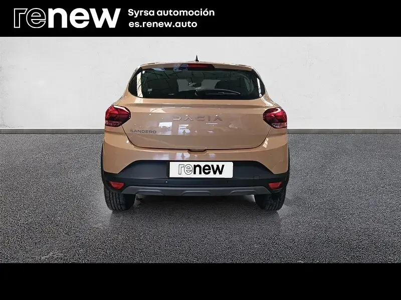 Usado Dacia Sandero Extreme 110 CV (80 kW) 2025 Marrón Berlina