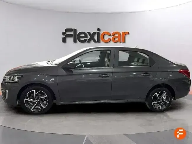 Usado Citroën C-Elysee I Feel 102 CV (75 kW) 2019 Gris / plata Berlina
