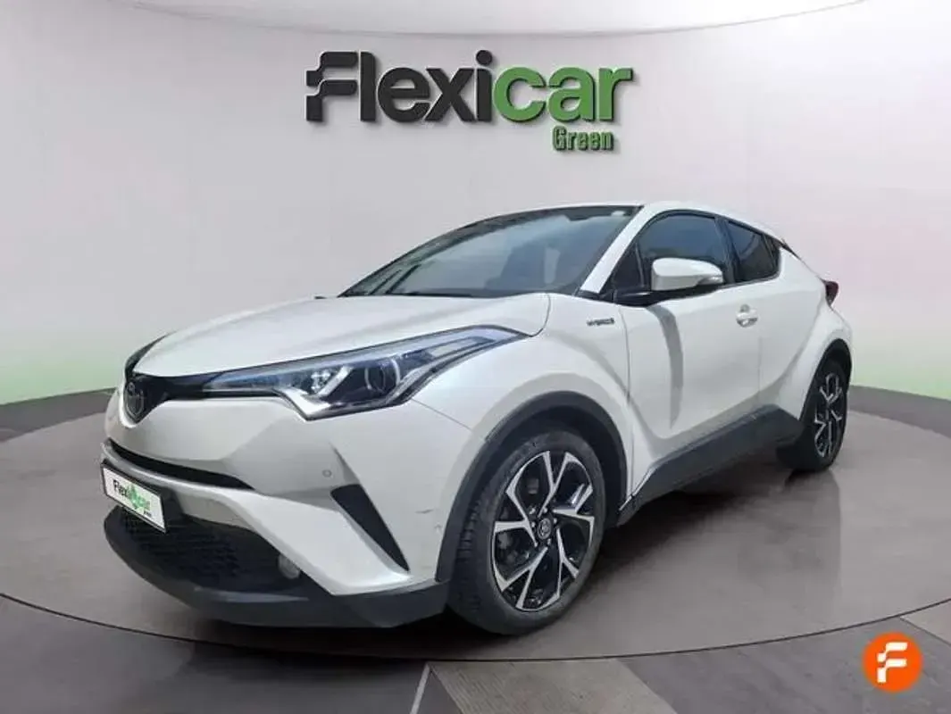 Usado Toyota C-HR Advance 122 CV (89 kW) 2019 Blanco SUV