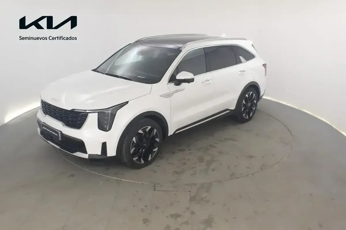 Usado Kia Sorento 194 CV (142 kW) 2024 Blanco SUV