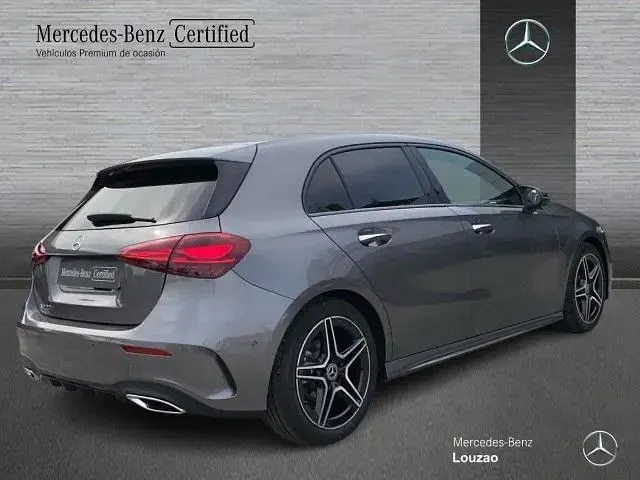 Usado Mercedes A200 150 CV (110 kW) 2025 Gris montaña
