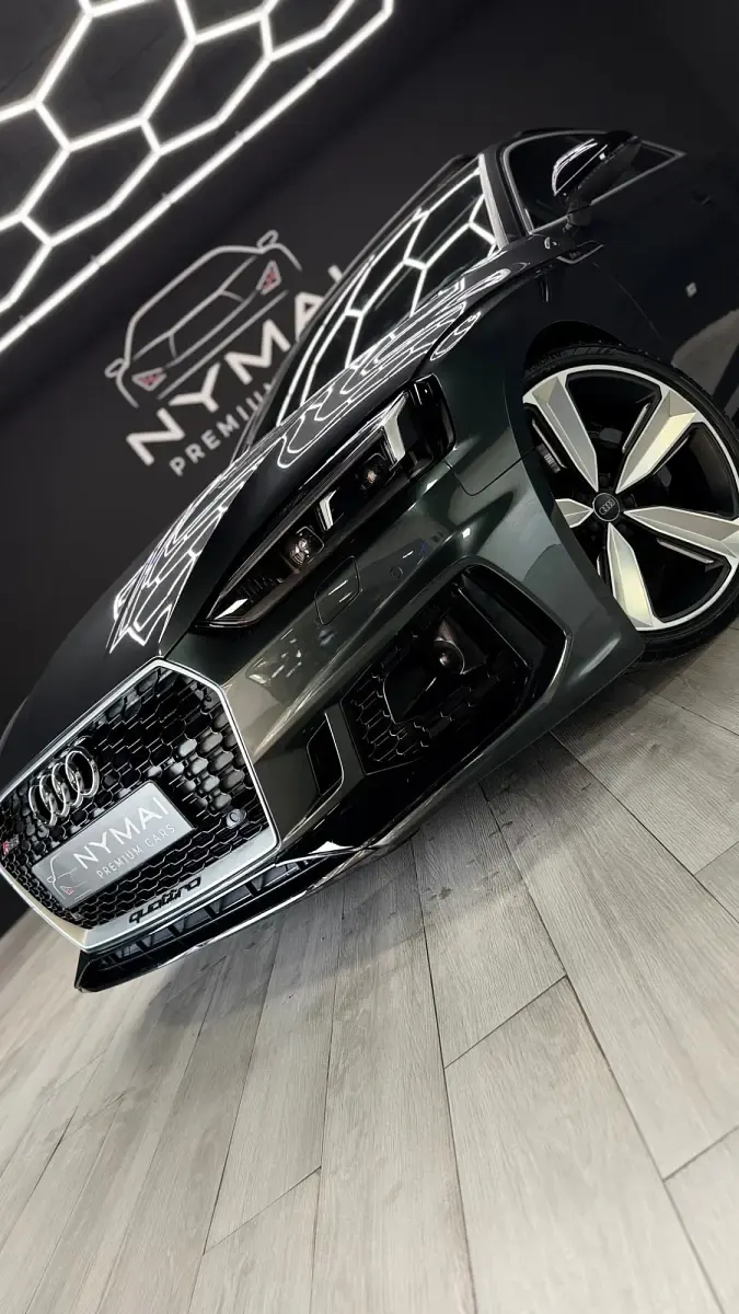 Usado Audi RS5 Premium 450 CV (330 kW) 2018 Gris Coupe