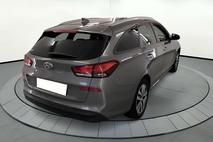 Usado Hyundai i30 116 CV (85 kW) 2019 Gris Familiar