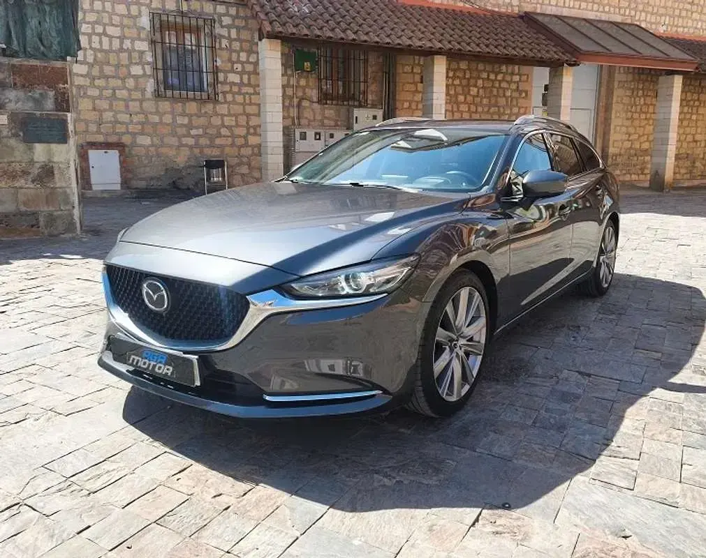 Usado Mazda 6 150 CV (110 kW) 2020 Gris Berlina