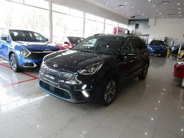 Usado Kia e-Niro 100 kW (136 CV) 2019 Azul SUV
