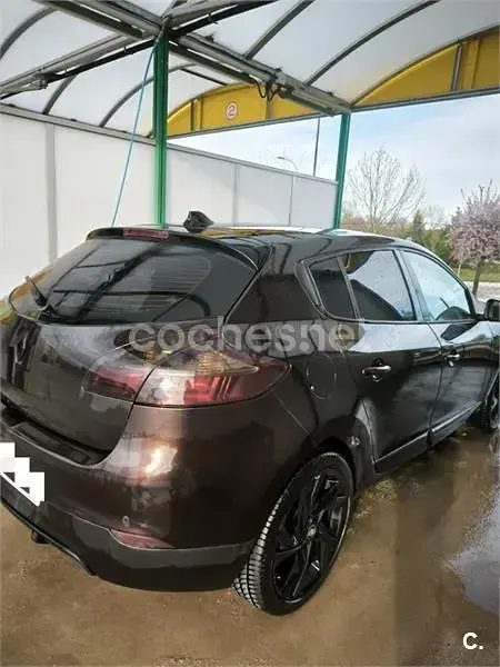Usado Renault Mégane III GT 110 CV (80 kW) 2014 Marrón Berlina