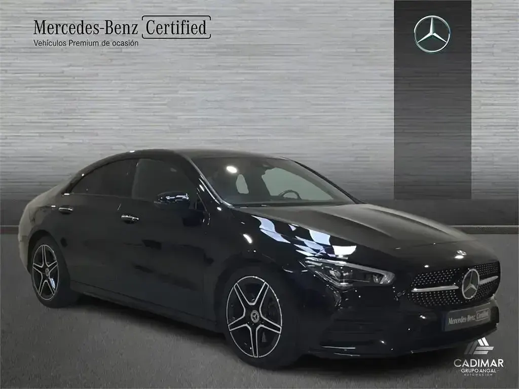 Usado Mercedes CLA200 AMG line 150 CV (110 kW) 2022 Negro noche Coupe