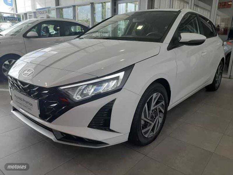 Atlas white Usado 2024 Hyundai i20 | 19.050 € (Precio justo) - Imagen 1/2