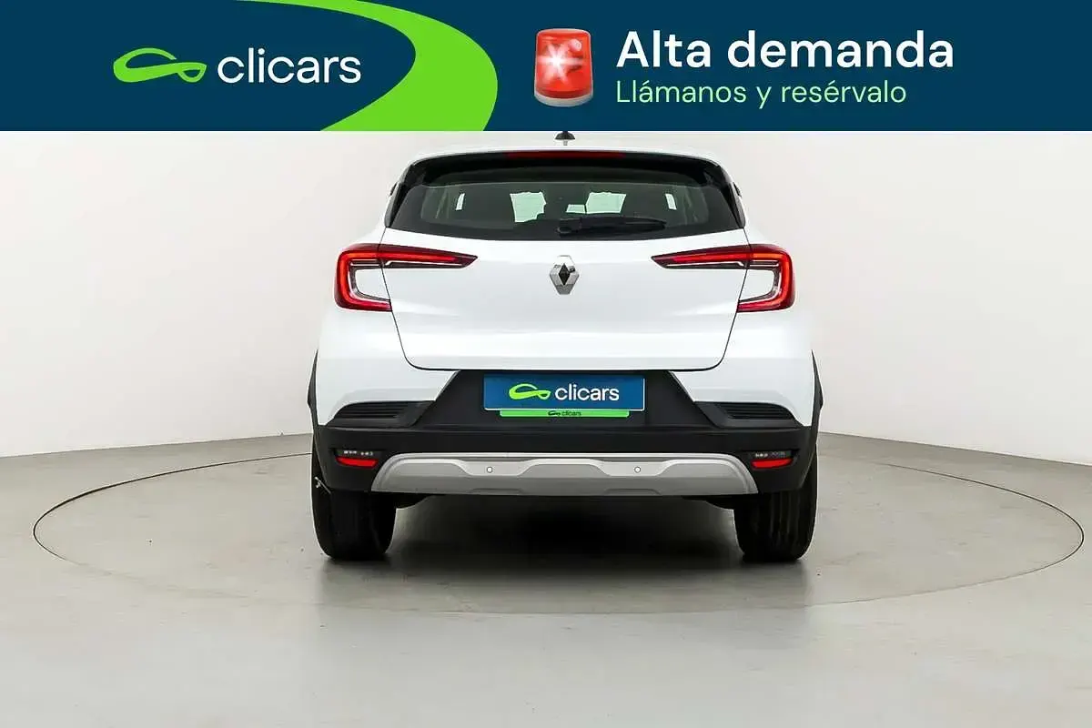 Usado Renault Captur Intens 101 CV (74 kW) 2022 Blanco SUV