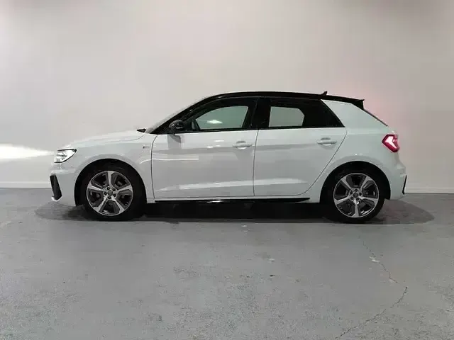 Usado Audi A1 S-Line 110 CV (80 kW) 2021 Blanco SUV