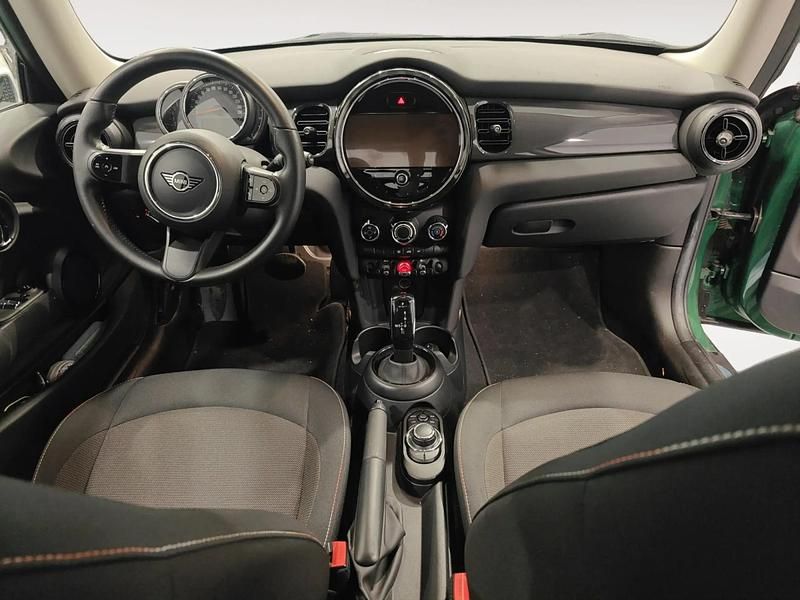 Usado Mini ONE 102 CV (75 kW) 2022 Verde Utilitario