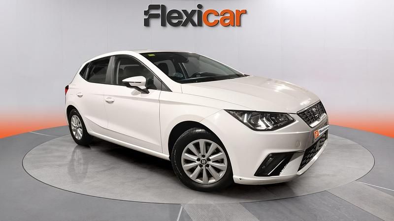 Usado Seat Ibiza Style 116 CV (85 kW) 2020 Blanco Utilitario