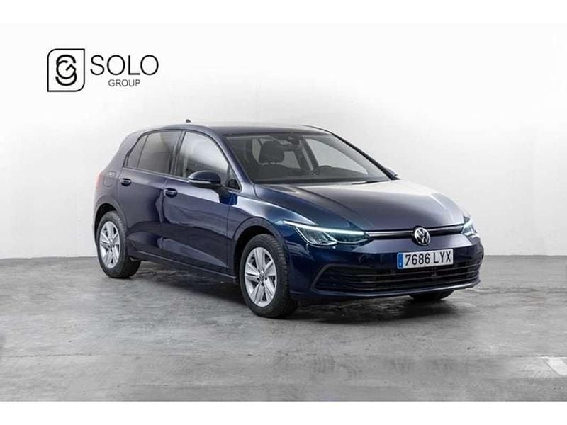 Usado VW Golf VIII Life 110 CV (80 kW) 2022 Azul Utilitario