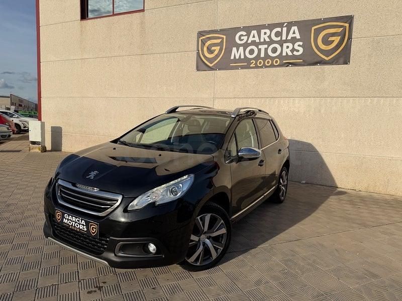 Usado Peugeot 2008 Allure 115 CV (84 kW) 2014 Negro SUV