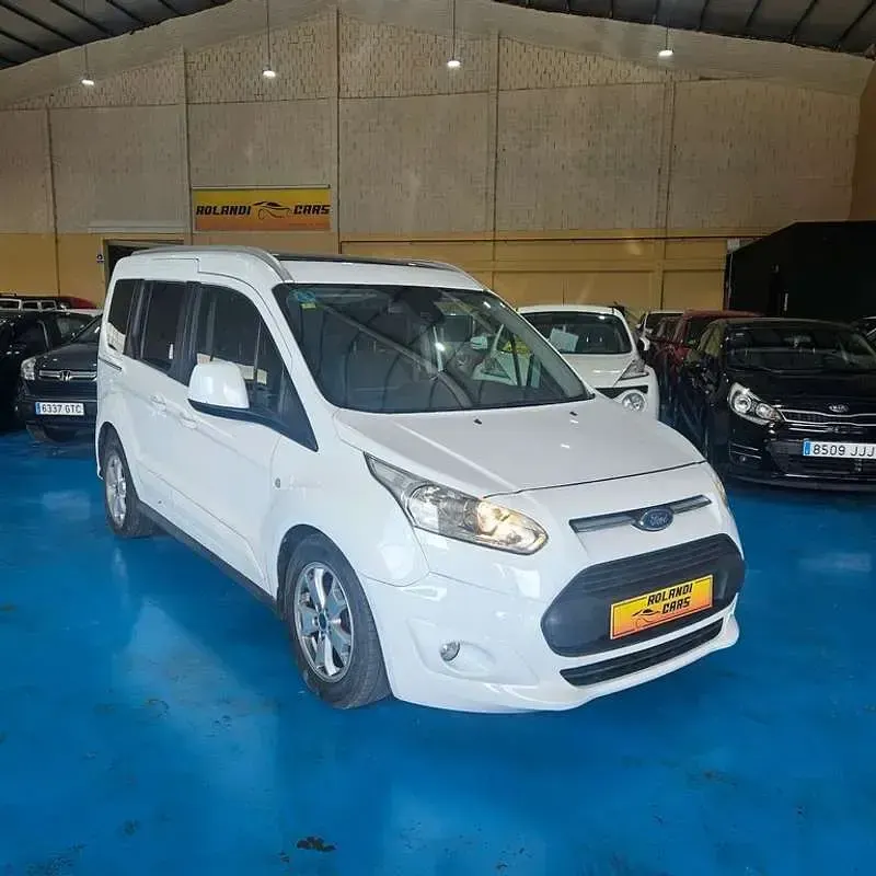 Usado Ford Tourneo Connect Titanium 120 CV (88 kW) 2016 Blanco Monovolumen