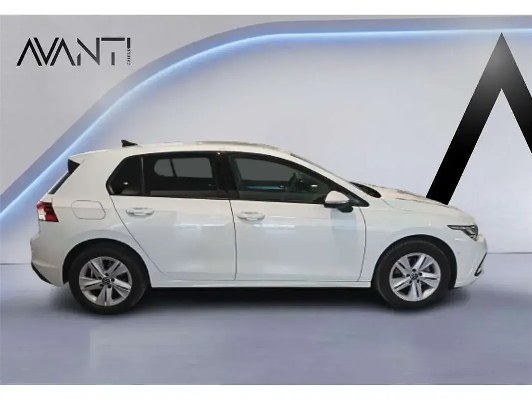 Usado VW Golf VIII Life 110 CV (80 kW) 2022 Utilitario