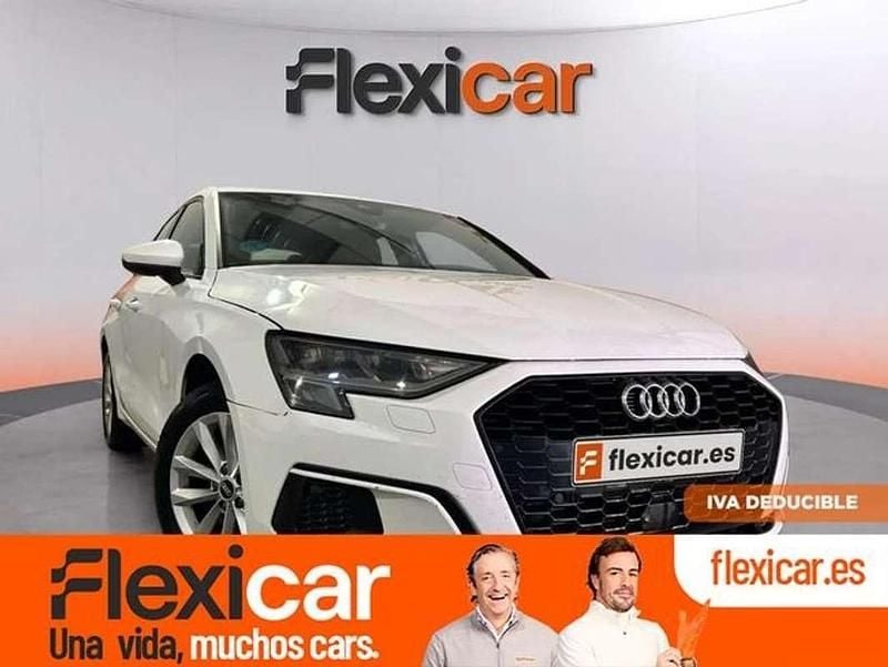Usado Audi A3 Premium 110 CV (80 kW) 2021 Blanco Berlina