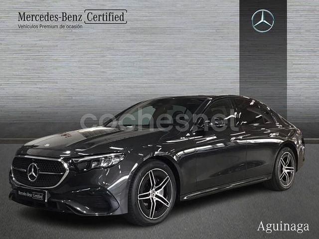 Usado Mercedes E300 313 CV (230 kW) 2024 Gris / plata Berlina