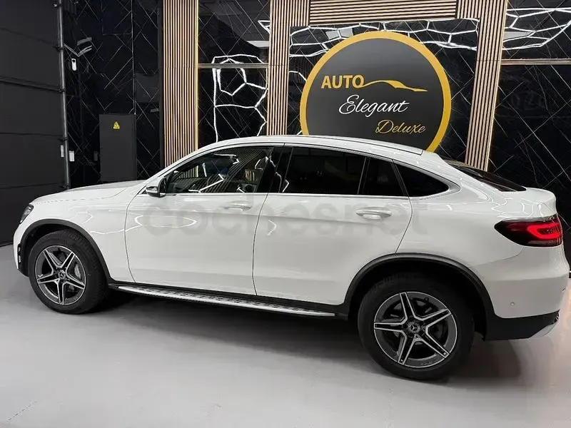 Usado Mercedes GLC300e 306 CV (225 kW) 2021 Blanco SUV