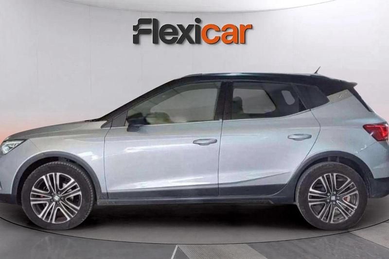 Usado Seat Arona FR 116 CV (85 kW) 2024 Gris SUV