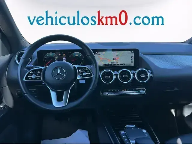 Usado Mercedes GLA200 150 CV (110 kW) 2022 Negro SUV