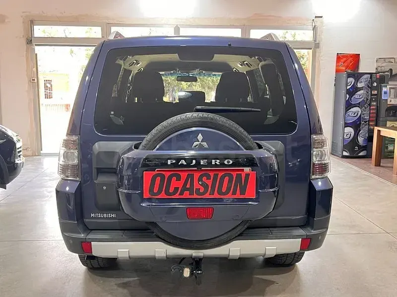 Usado Mitsubishi Montero Invite 160 CV (117 kW) 2008 Azul SUV