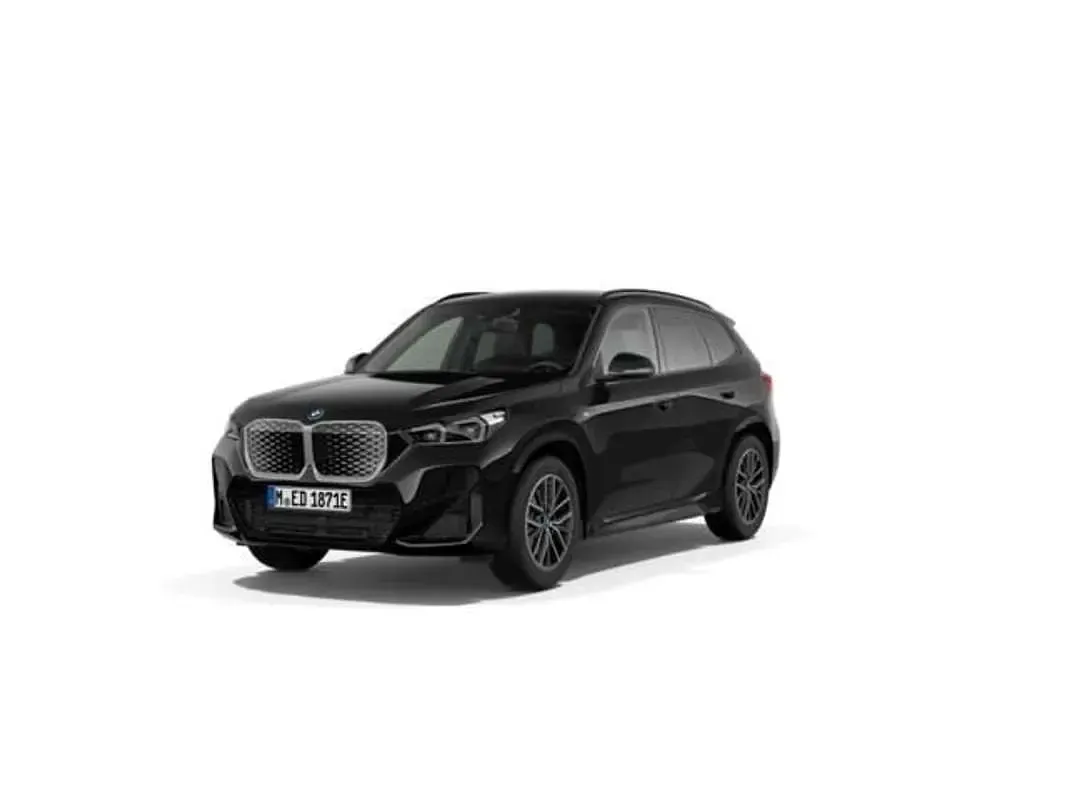 Usado BMW iX1 Comfort Edition 230 kW (313 CV) 2025 Negro SUV