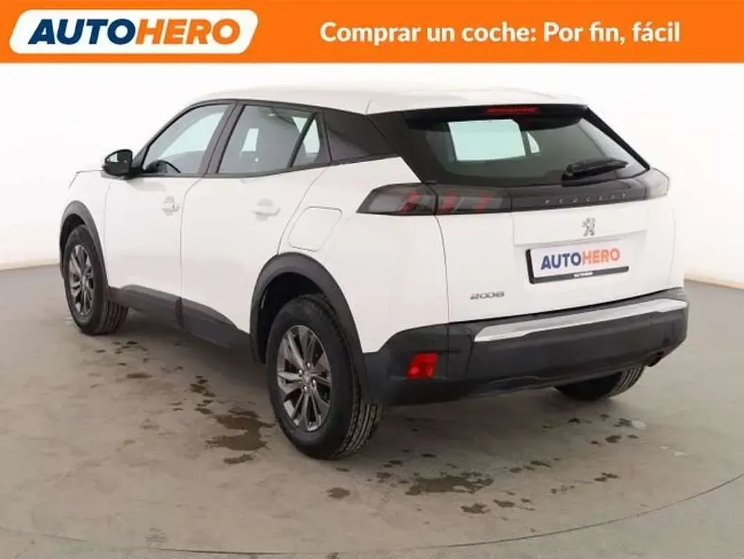 Usado Peugeot 2008 Active 101 CV (74 kW) 2021 Blanco SUV