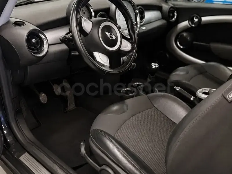 Usado Mini Cooper D 110 CV (80 kW) 2007 Negro Utilitario