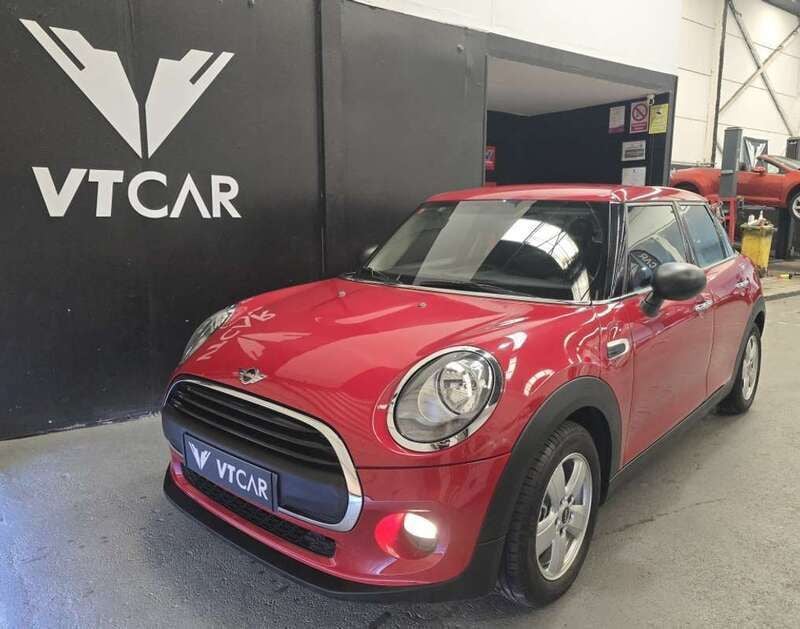 Usado Mini ONE 102 CV (75 kW) 2017 Burdeos Utilitario