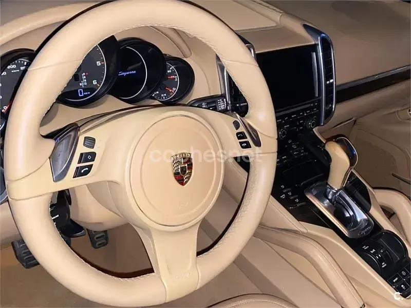 Usado Porsche Cayenne Diesel 262 CV (192 kW) 2013 Negro SUV