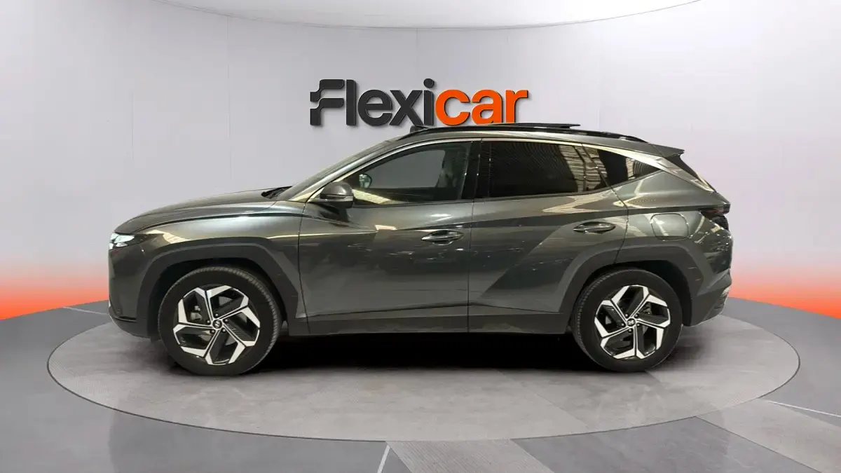Usado Hyundai Tucson Style 265 CV (194 kW) 2021 Gris SUV