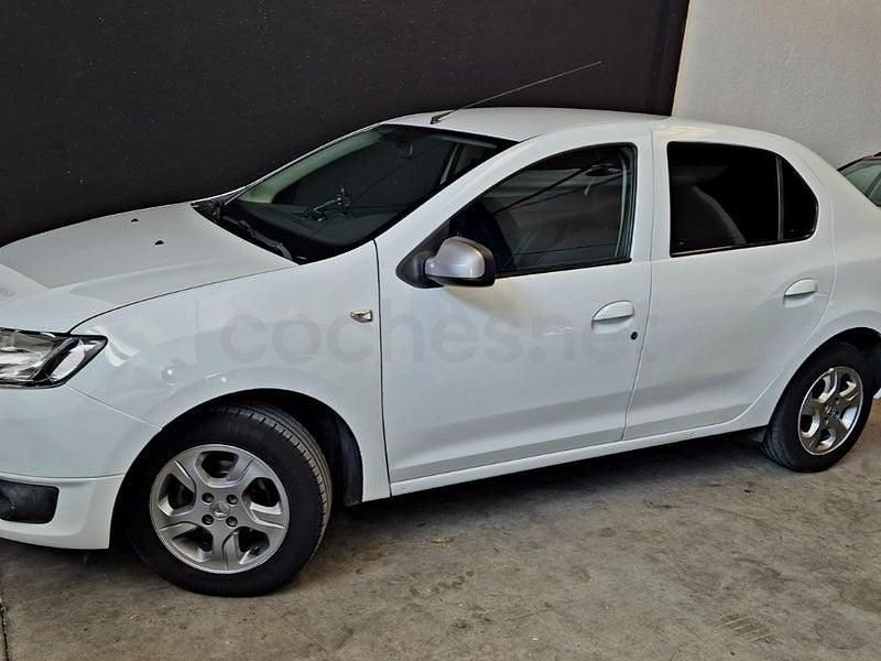 Usado Dacia Logan Ambiance 90 CV (66 kW) 2015 Blanco Berlina