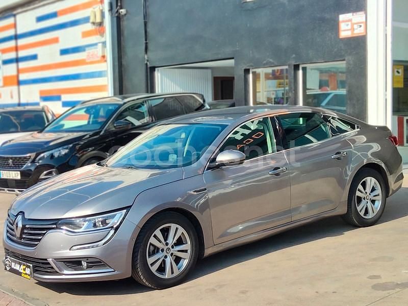 Gris / plata Usado 2017 Renault Talisman Intens Familiar | 16.900 € - Imagen 1/4