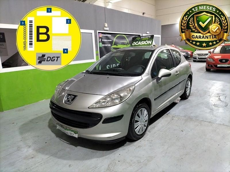 Usado Peugeot 207 70 CV (51 kW) 2006 Gris / plata Berlina