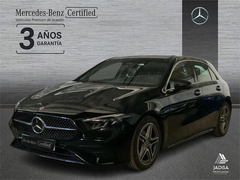 Usado Mercedes A200 AMG line 150 CV (110 kW) 2024 Negro Berlina