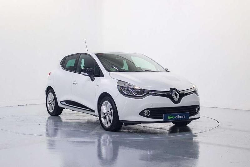 Usado Renault Clio IV LIMITED 73 CV (53 kW) 2016 Blanco Utilitario