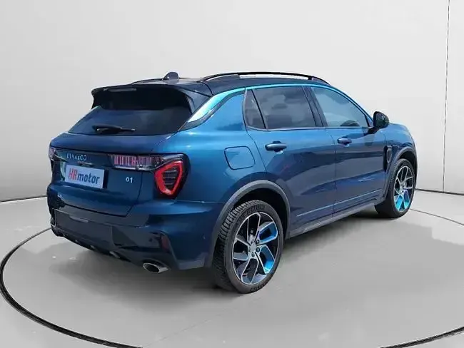 Usado Lynk & Co 01 261 CV (191 kW) 2022 Azul SUV
