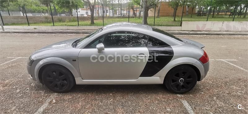Gris / plata Usado 2005 Audi TT Coupe | 6000 € (Precio justo) - Imagen 1/4